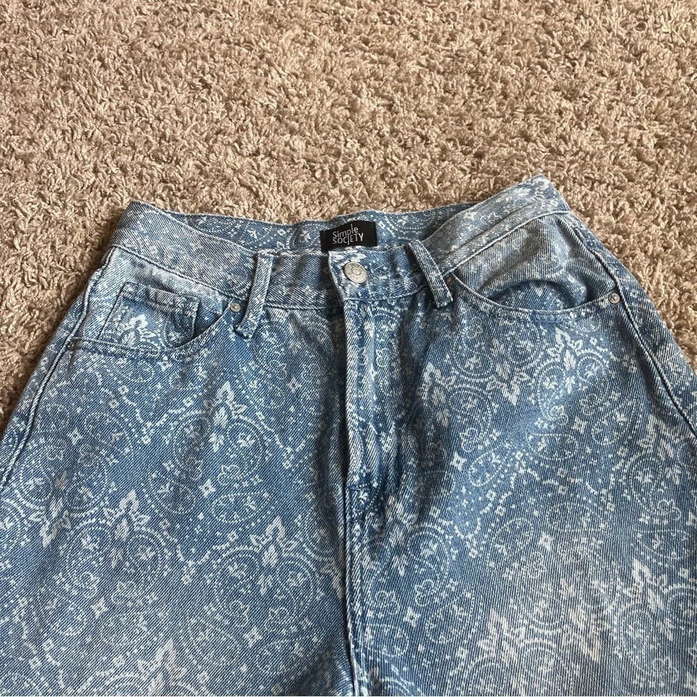 Simple Society Size 1/25 Blue Paisley Print Straight Leg Jeans - Picture 6 of 9